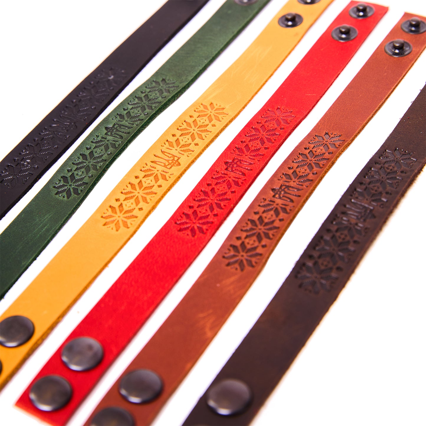 Bracelet with the Ukraine coat of arms