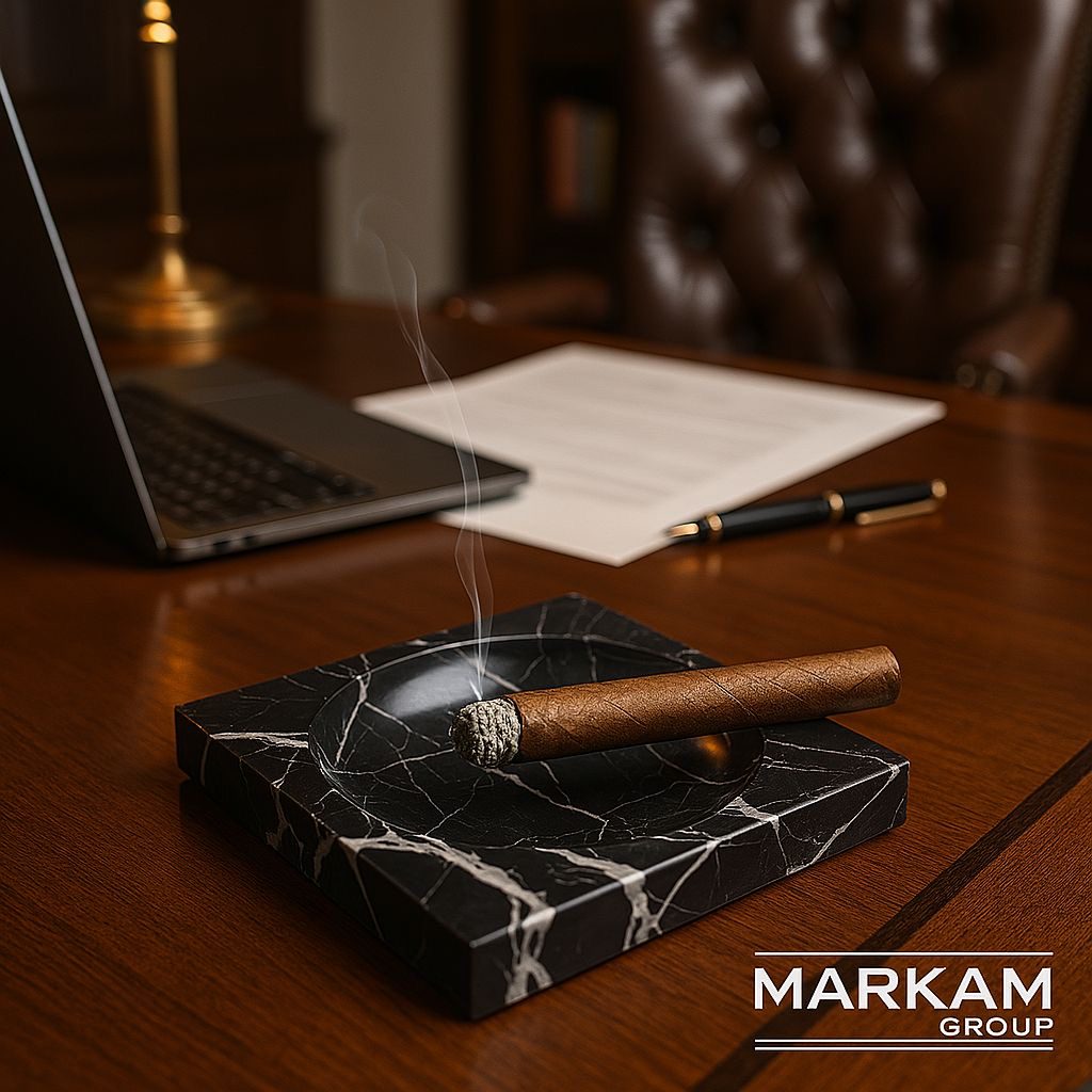 Square ashtray made of natural black marble Nero Marquina