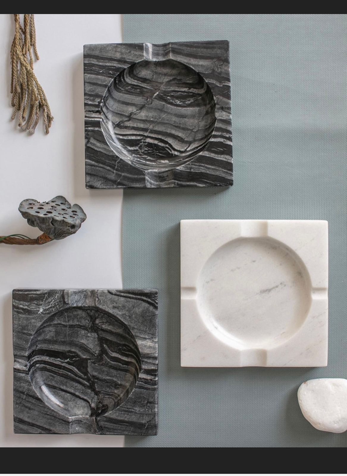 White square ashtray