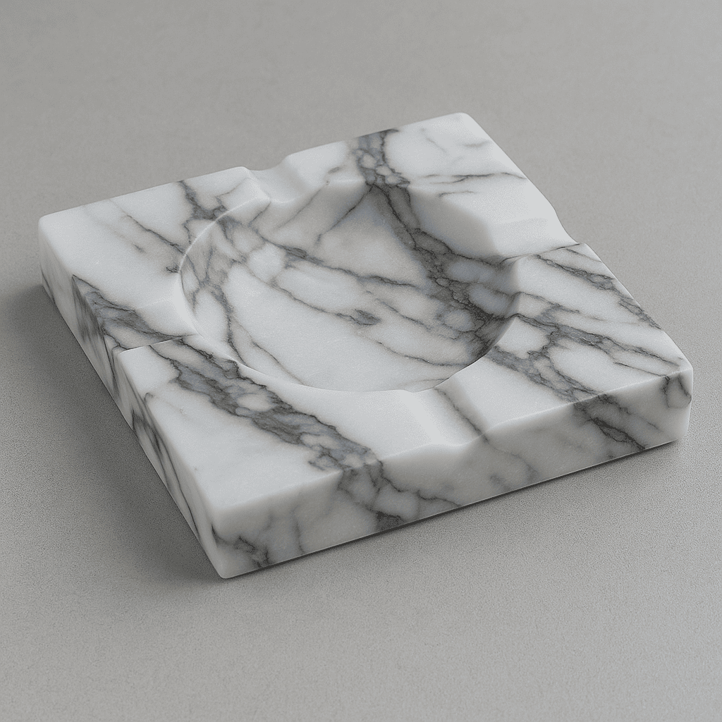 Square marble ashtray with Calacatta, 13×13×2 cm