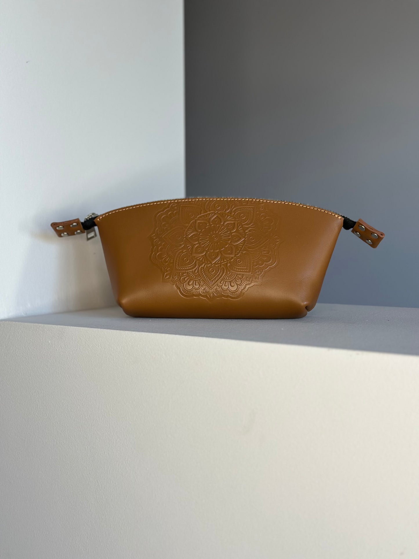 Floral leather cosmetic bag - model “Base”