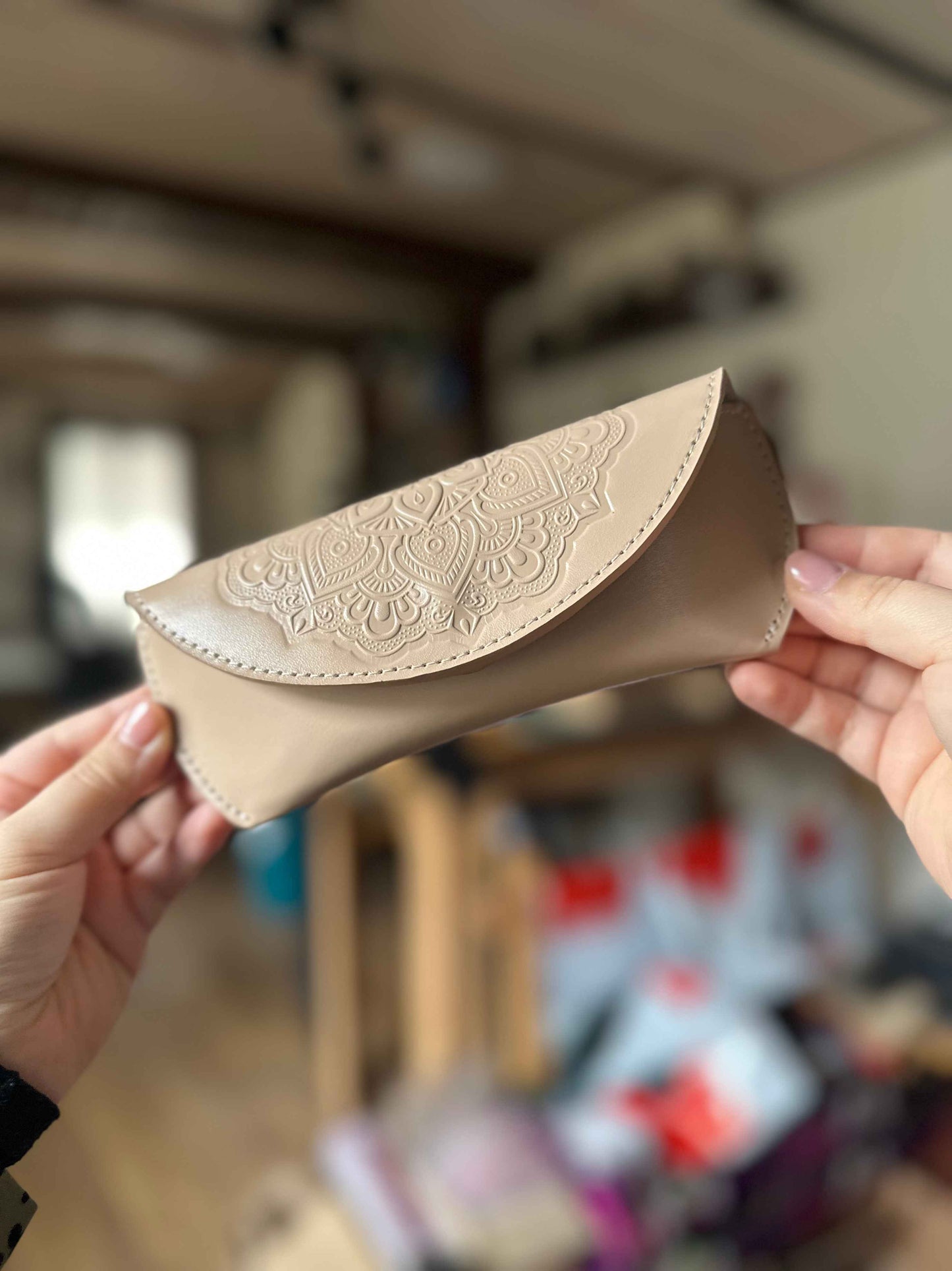 Leather case for glasses with floral embossing