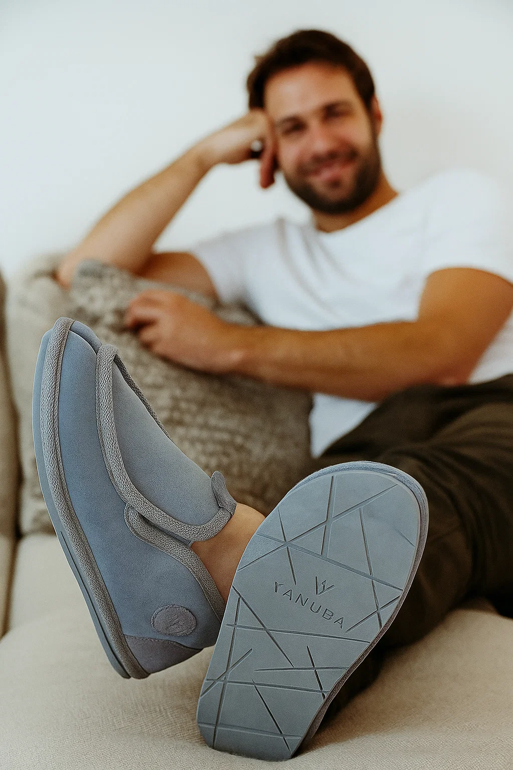 BOND MEN'S ASH SLIPPERS