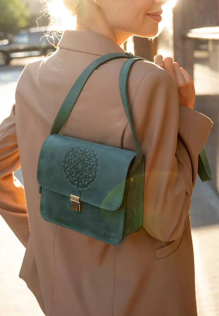 Leather women's boho bag Lilou green Crazy Horse - BN-BAG-3-iz-man