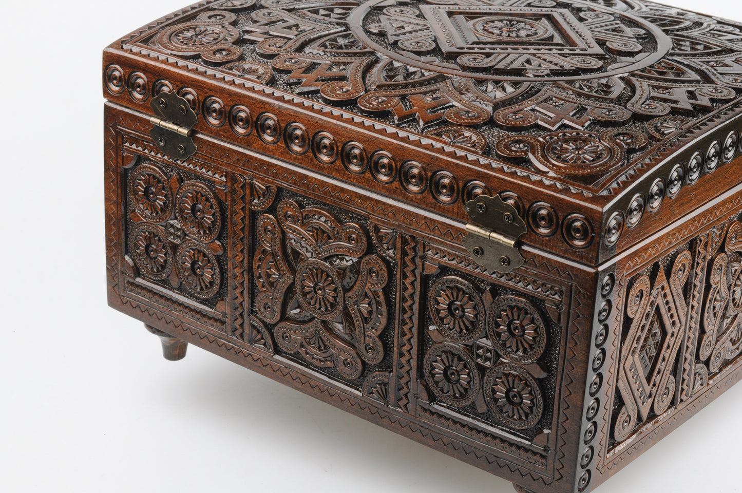 Wooden box 25x25 with key (039n)