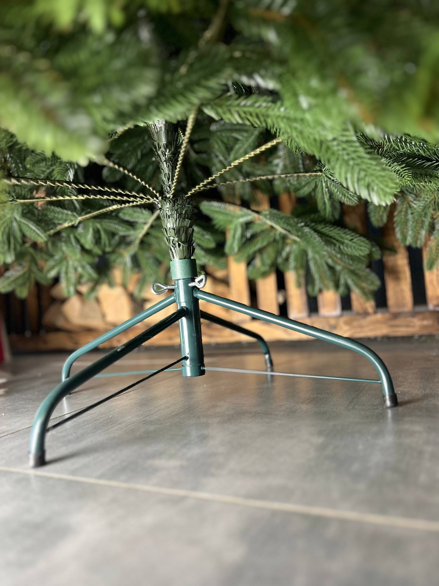 Royal green Christmas tree on a string - 1.8 m.