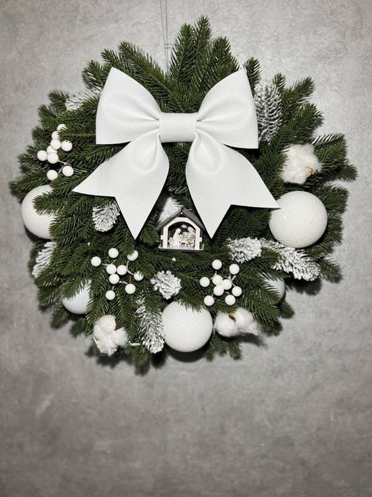 "Snow Serenity" Christmas Wreath