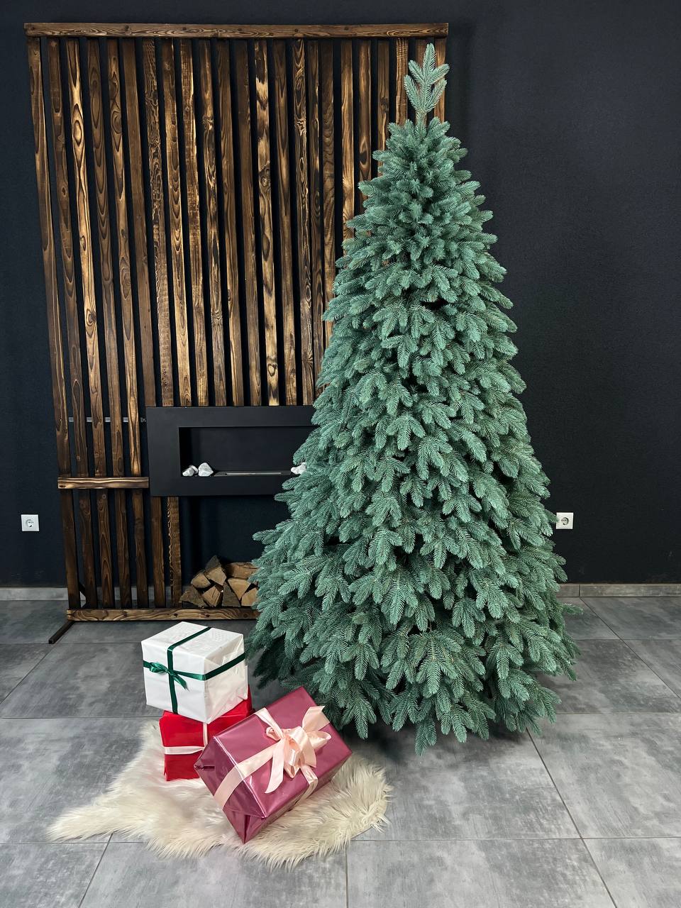 Royal blue Christmas tree on a string - 2.1 m.